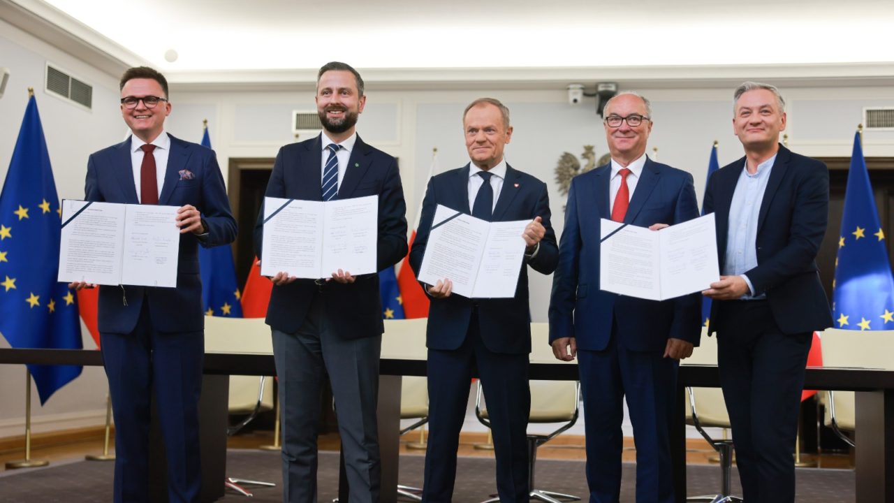 „Nigdy nie doświadczyłem negocjacji, które były prowadzone z takim wzajemnym zaufaniem i pozytywnym podejściem.” Umowa koalicyjna podpisana!