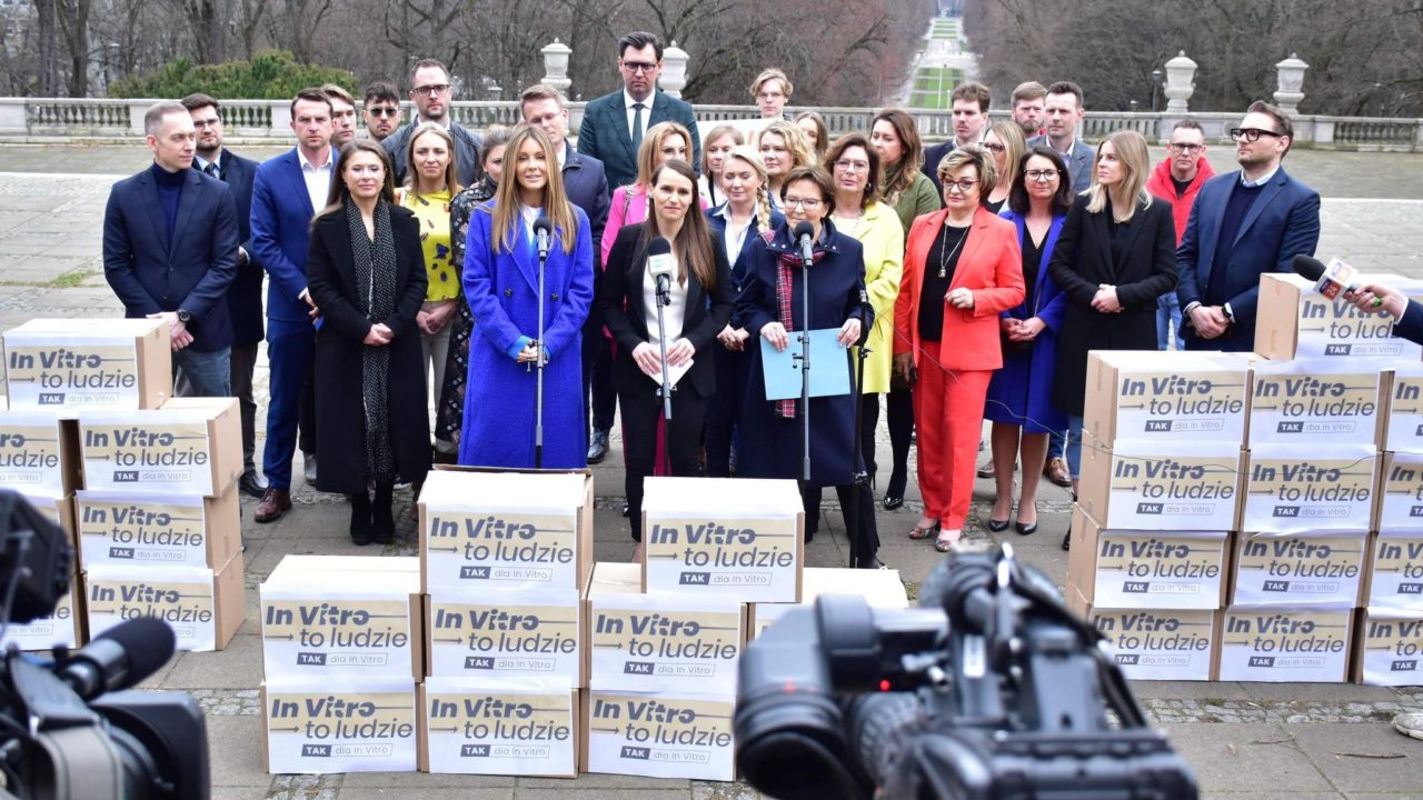 Projekt ustawy „Tak dla in vitro” w Sejmie. „Odebrali nadzieję na szczęście tysiącom Polek i Polaków. Już wkrótce te nadzieje przywrócimy”