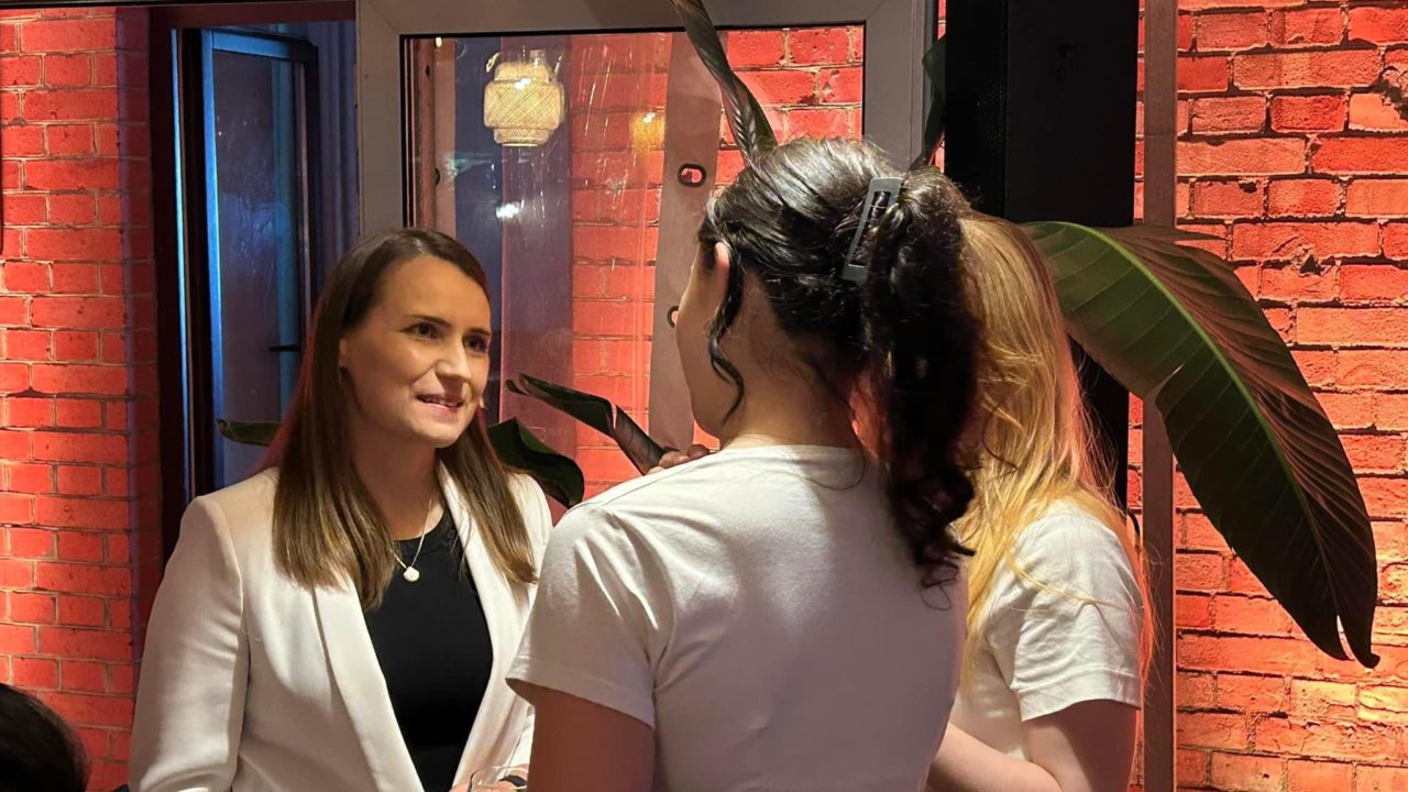 Posłanka Pomaska spotkała się z uczestniczkami European Leadership Academy w Warszawie.
