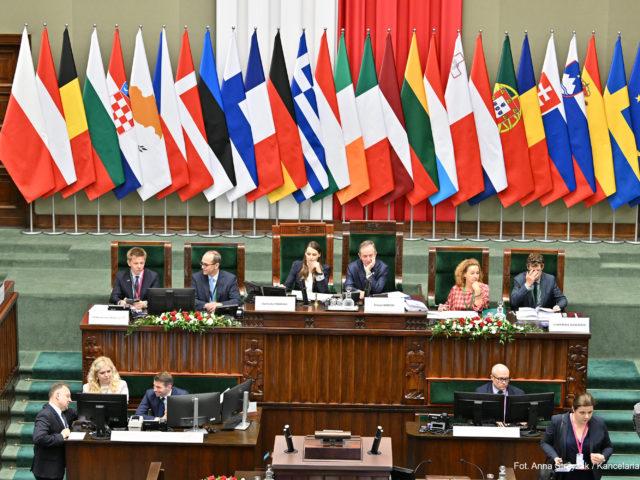 Inauguration of the plenary meeting of the Conference of Union Affairs Committees of Parliaments of the European Union (COSAC).