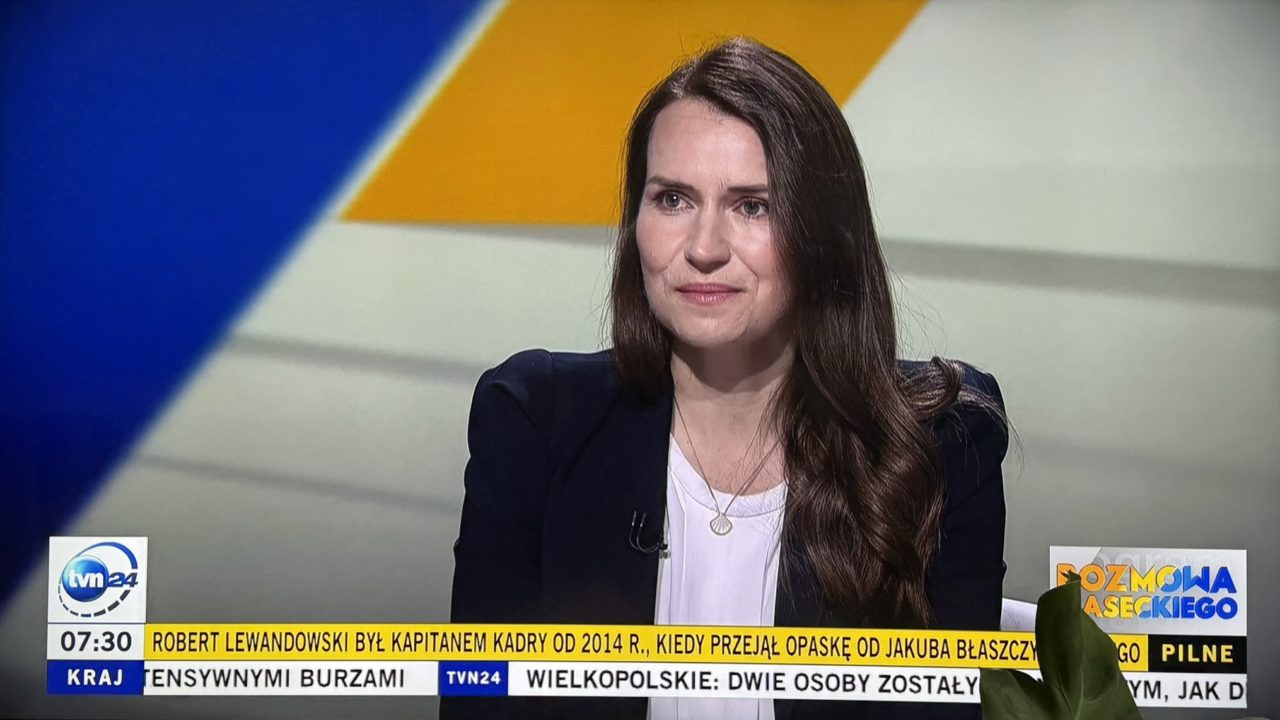 „To nasza rola, żeby zrobić głęboką analizę, by zastanowić się, czy mogliśmy zrobić coś lepiej i więcej”. Agnieszka Pomaska w programie „Rozmowa Piaseckiego”.