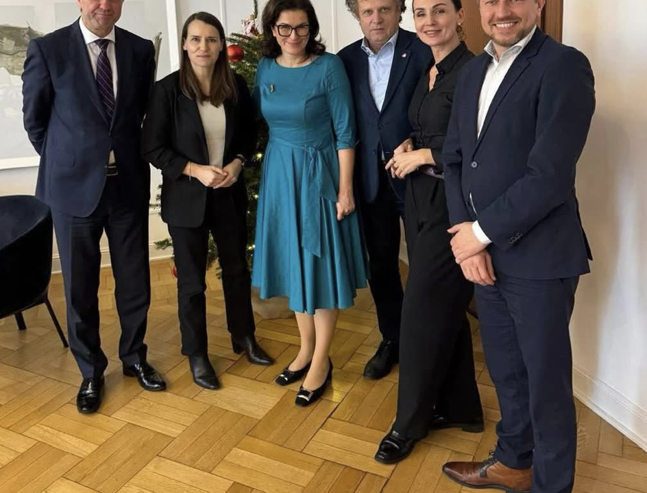 Rozmowy o budowie pierwszej elektrowni jądrowej w Polsce.