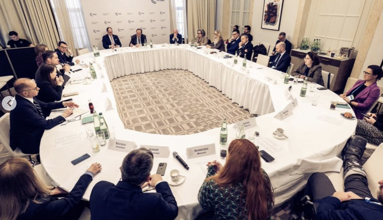 Silne więzi transatlantyckie fundamentem bezpieczeństwa.Okrągły stół Atlantic Council podczas Munich Security Conference.